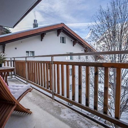 Modern Apartment With Matterhorn View Zermatt Esterno foto